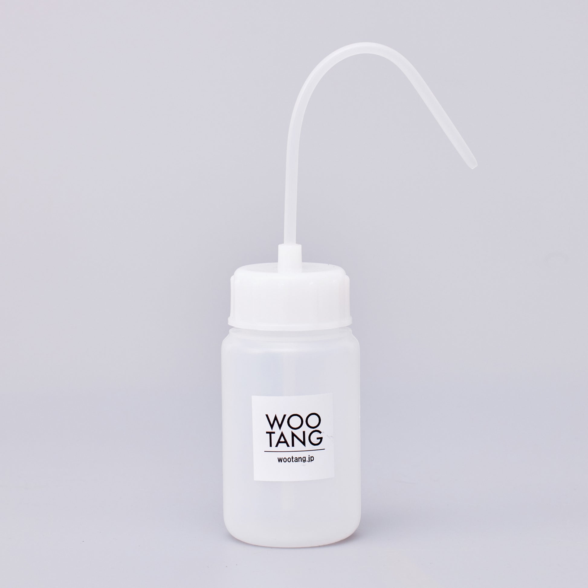 水やり用のボトル